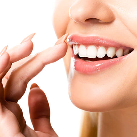 woman with excellent teeth